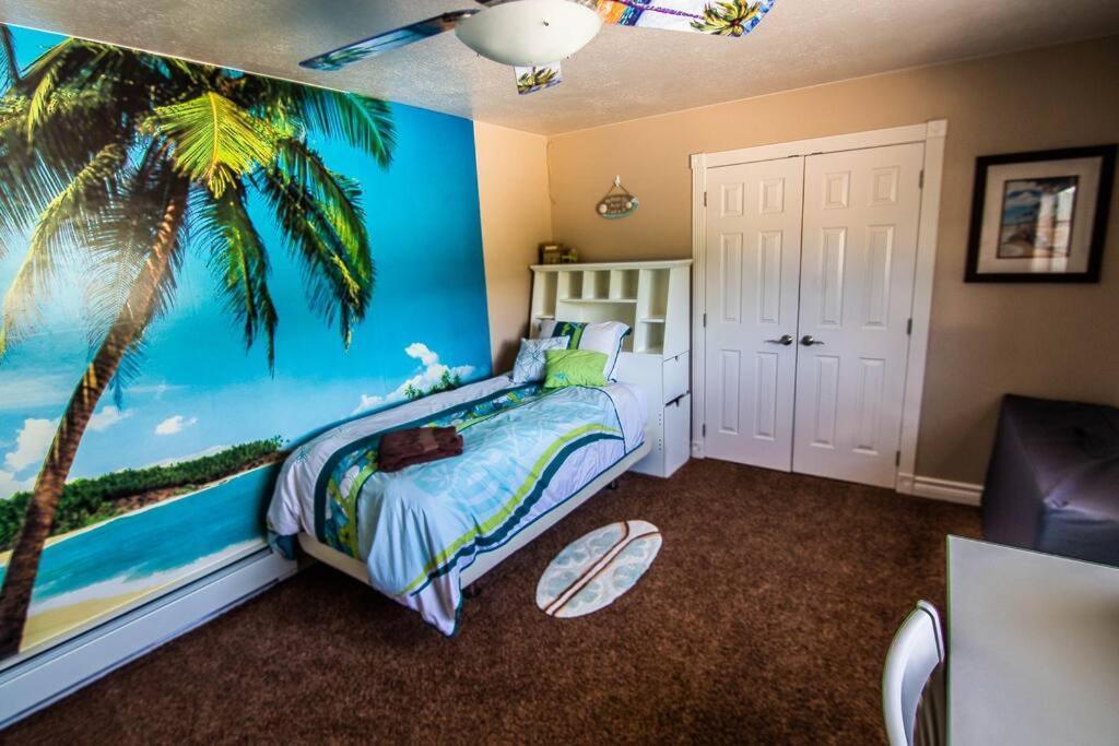 Tacit Shadow Resort Paradise Deluxe Suite, Gym, Coffee Bar, Hot-Tub, Free Laundry, Food Available Parowan Eksteriør billede